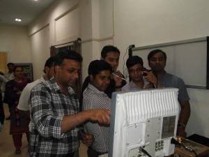 Prof. Shamim Ahmad addressing the participant of Bronchoscophic training course at JN Medical College